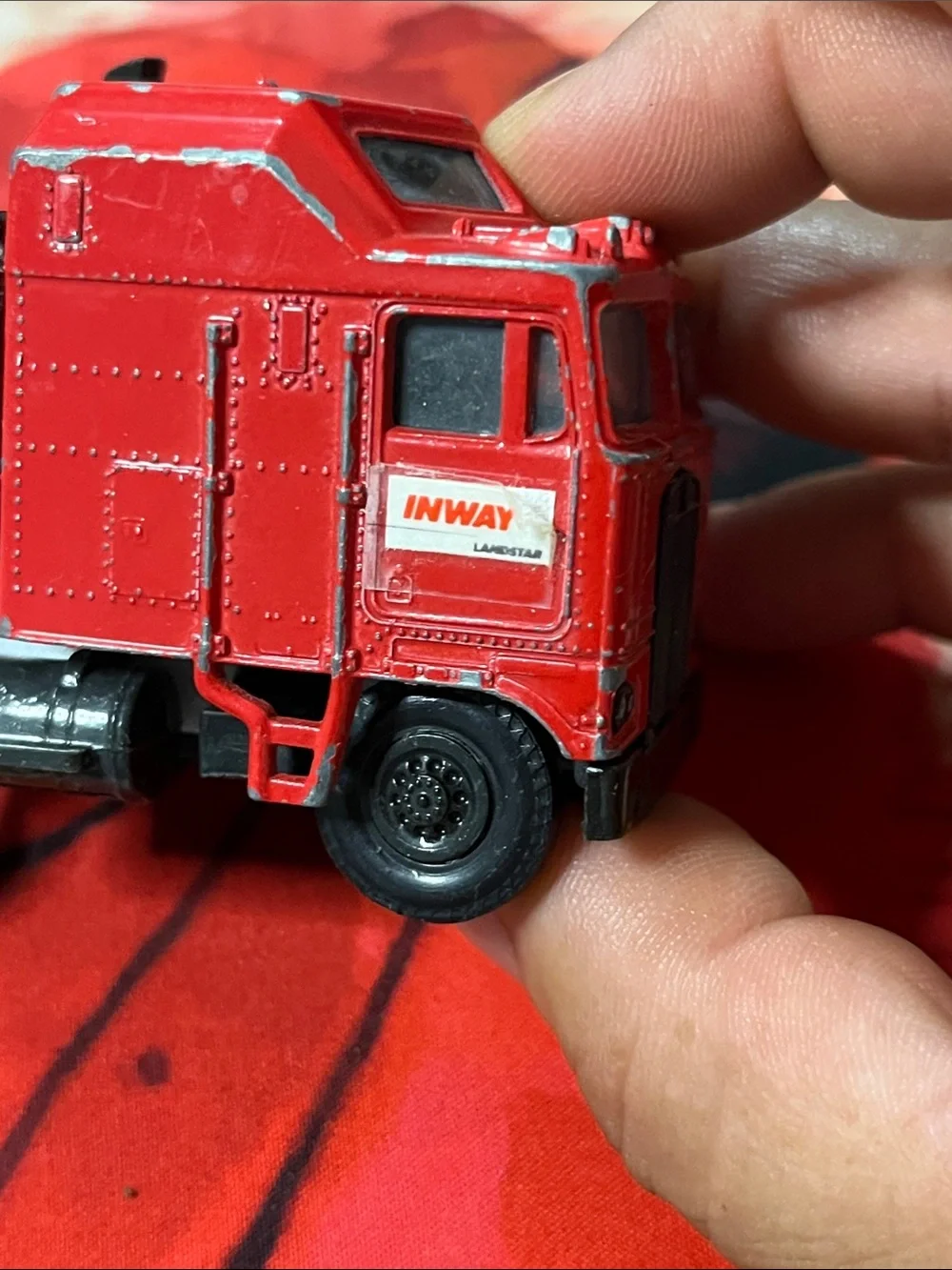 Red Die-Cast Semi Truck Toy - Kids Tractor Unit